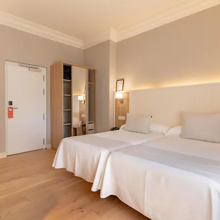 Artaza Hotel